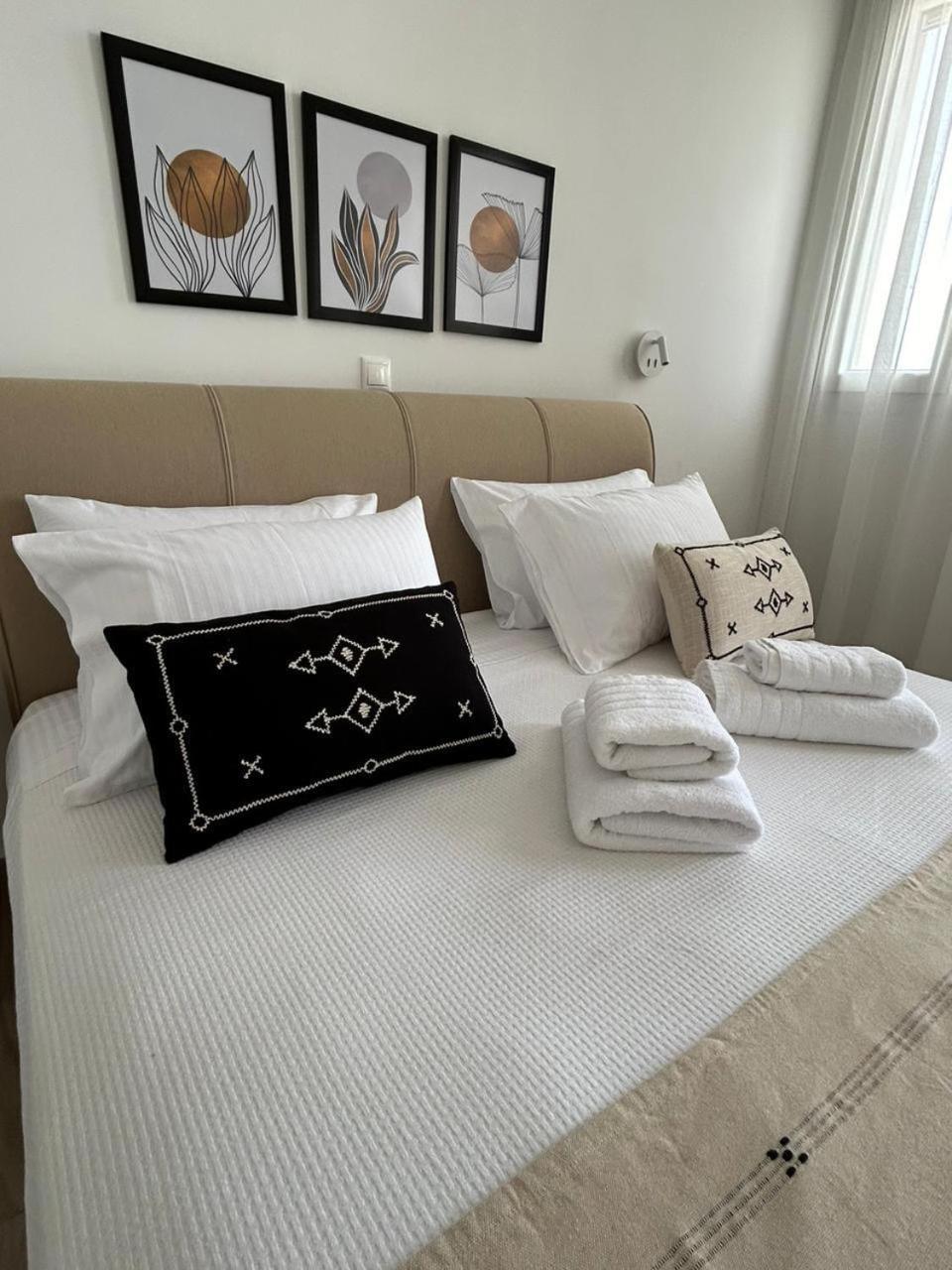 Emilia Suites Ermoupoli Dış mekan fotoğraf