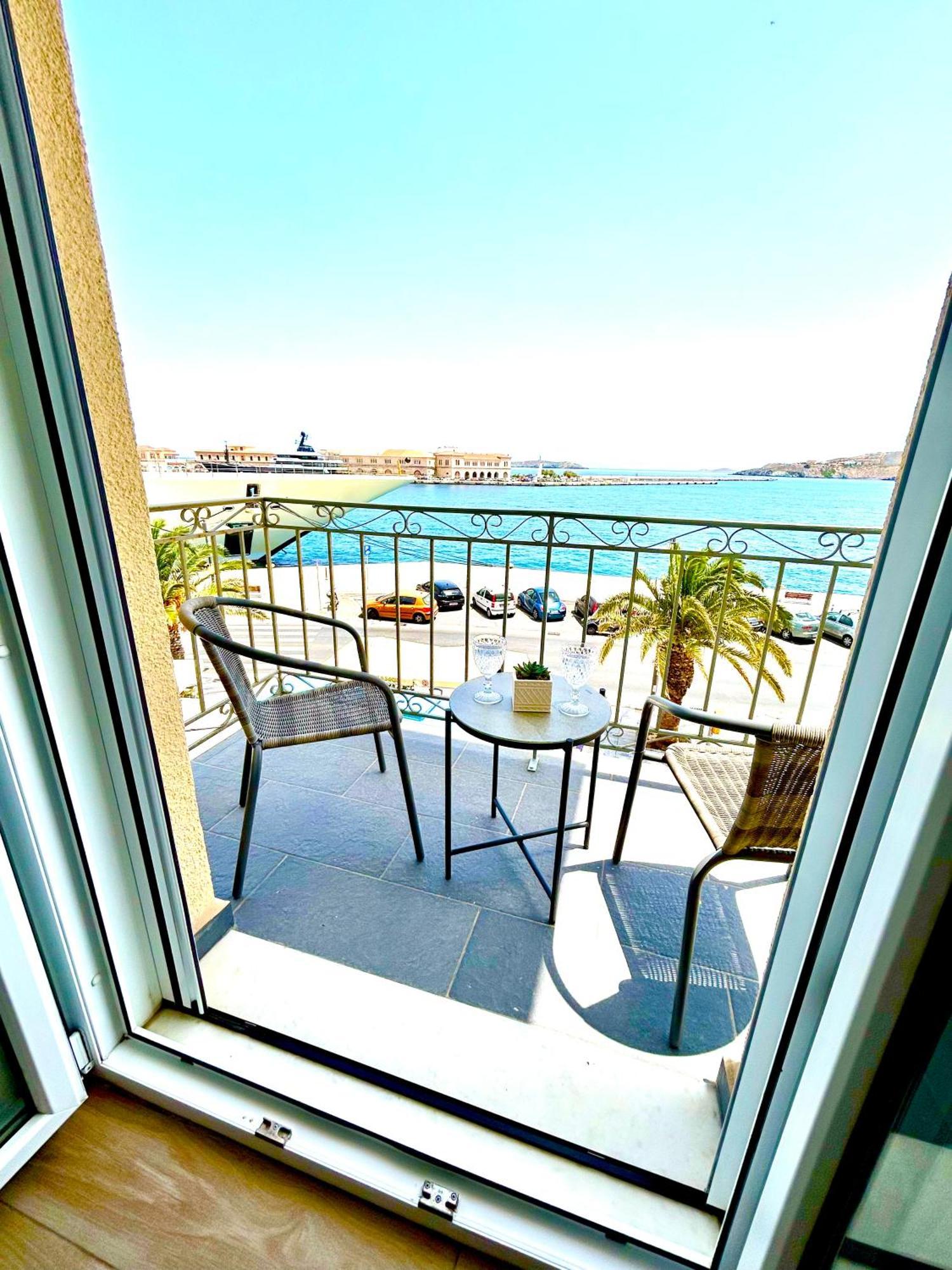 Emilia Suites Ermoupoli Dış mekan fotoğraf